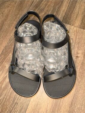 PINK Victoria's Secret Black Women's Adjustable Strap Sandals